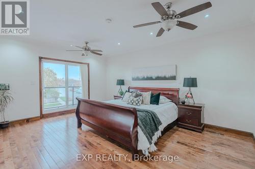 3257 Monica Drive, Mississauga, ON - Indoor Photo Showing Bedroom