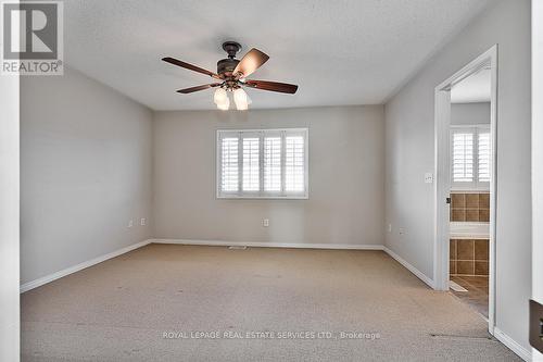 Primary Bedroom w/Walk-In Closet & 4-Piece Ensuite - 3221 Sharp Road, Burlington, ON - Indoor Photo Showing Other Room