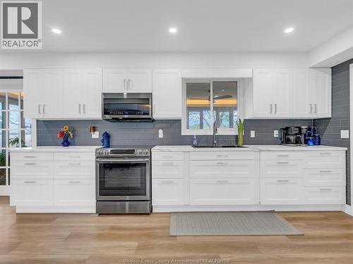 1919 Rochester Townline, Lakeshore, ON - Indoor Photo Showing Kitchen