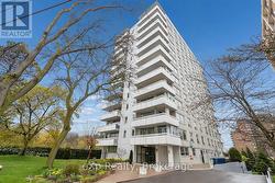403 - 39 STAVEBANK ROAD N  Mississauga (Port Credit), ON L5G 4N7