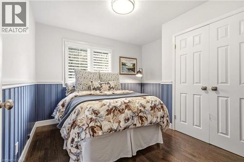 5258 Cedar Springs Road, Burlington, ON - Indoor Photo Showing Bedroom