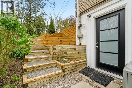 5258 Cedar Springs Road, Burlington, ON - Outdoor With Exterior