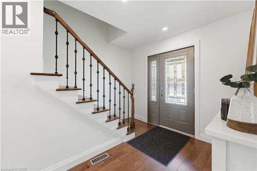 73 San Fernando Drive, Hamilton, ON - Indoor Photo Showing Other Room