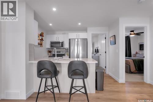 9 651 Dubois Crescent, Saskatoon, SK - Indoor Photo Showing Kitchen With Stainless Steel Kitchen
