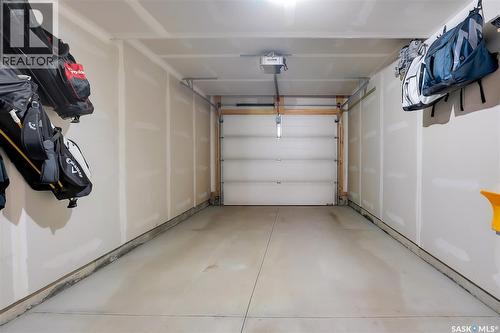 9 651 Dubois Crescent, Saskatoon, SK - Indoor Photo Showing Garage