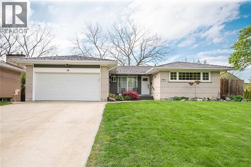 39 Chippewa Drive, Chatham, ON - Outdoor With Facade