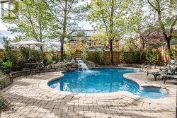 1729 RIVERBEND COURT  Mississauga, ON L5M 5J1
