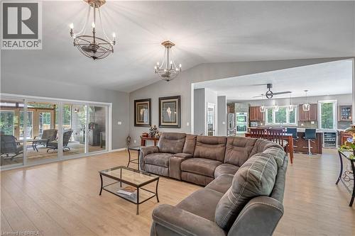 156 St Johns Road W, Simcoe, ON - Indoor Photo Showing Living Room