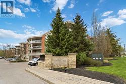 107 - 125 WILSON STREET W Hamilton (Ancaster), ON L9G 0B3