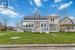 696 LAKESHORE ROAD Fort Erie (Lakeshore), ON L2A 1C1