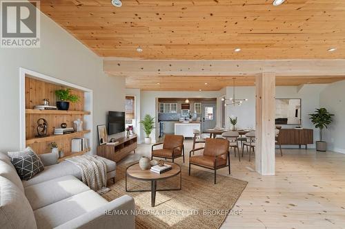 virtually staged liv/din - 696 Lakeshore Road, Fort Erie (Lakeshore), ON - Indoor Photo Showing Living Room