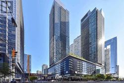 2205 - 65 BREMNER BOULEVARD Toronto, ON M5J 0A7
