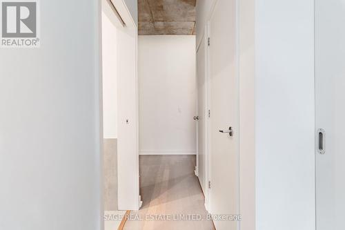 811 - 60 Bathurst Street, Toronto, ON - Indoor Photo Showing Other Room