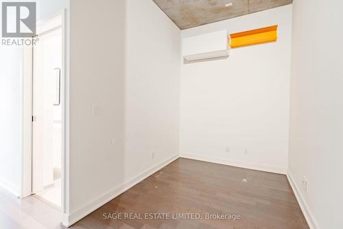 811 - 60 Bathurst Street, Toronto, ON - Indoor Photo Showing Other Room