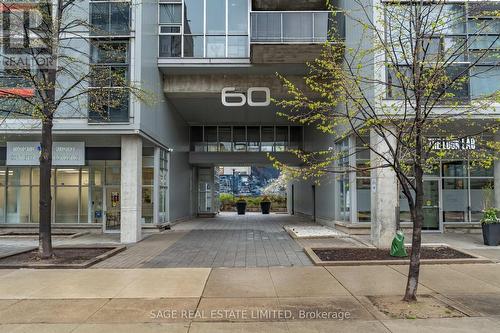 811 - 60 Bathurst Street, Toronto, ON - Outdoor