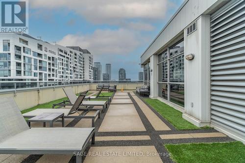 811 - 60 Bathurst Street, Toronto, ON - Outdoor