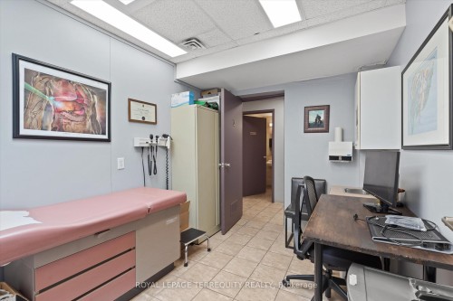 1662 & 1664 Dufferin Street, Toronto, ON 
