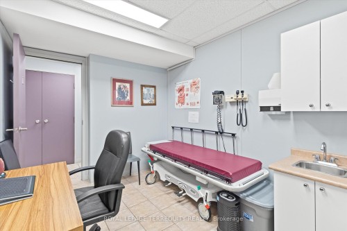 1662 & 1664 Dufferin Street, Toronto, ON 
