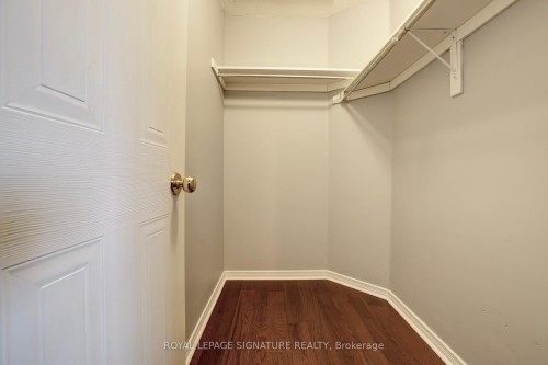 798 Spinning Wheel Crescent, Mississauga, ON - Indoor With Storage