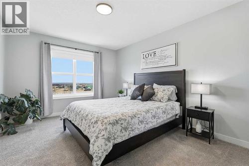 120 Treeline Manor Sw, Calgary, AB 