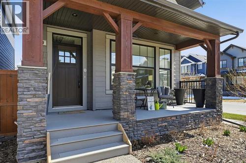 120 Treeline Manor Sw, Calgary, AB 