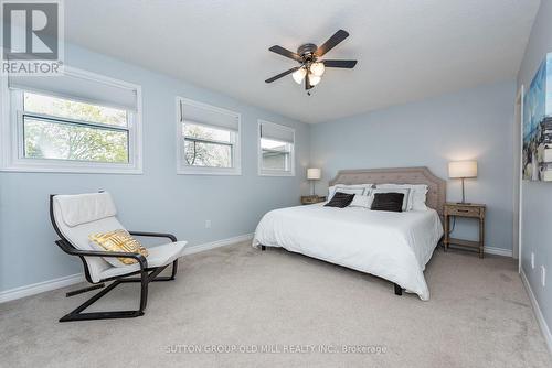 1603 Dewberry Crescent, Mississauga, ON - Indoor Photo Showing Bedroom