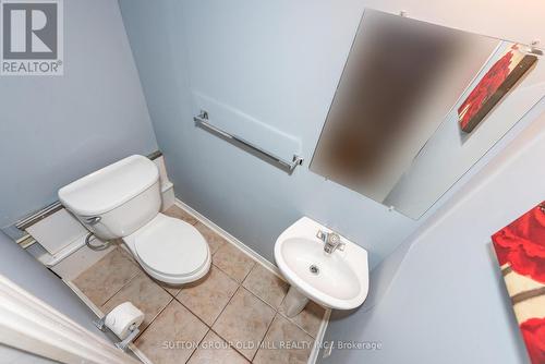 1603 Dewberry Crescent, Mississauga, ON - Indoor Photo Showing Bathroom