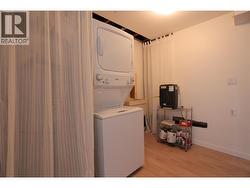 Laundry room (Main house) - 