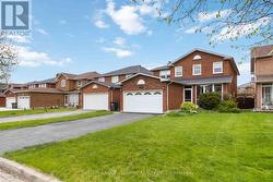 4466 GLADEBROOK CRESCENT  Mississauga, ON L5V 1E4