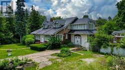 2023 CORONATION AVENUE  Cambridge, ON N3H 3S5