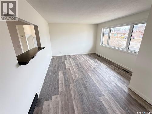 805 Stanley Street, Esterhazy, SK - Indoor Photo Showing Other Room