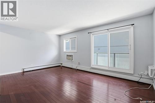 303 208 Saskatchewan Crescent E, Saskatoon, SK - Indoor Photo Showing Other Room