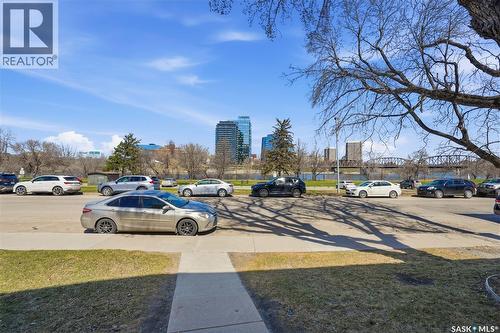 303 208 Saskatchewan Crescent E, Saskatoon, SK - Outdoor With View