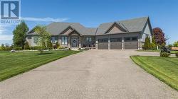 6 MACNEIL COURT Brantford, ON N3S 0G3