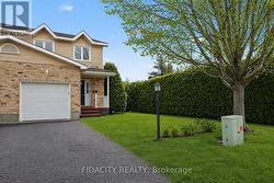 1 KATHLEEN CRESCENT Ottawa, ON K2S 1L6