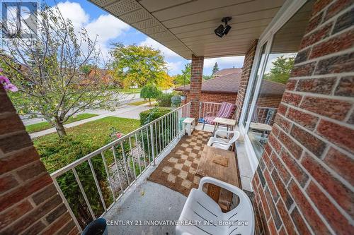 816 Willowbank Trail, Mississauga, ON - Outdoor With Deck Patio Veranda With Exterior