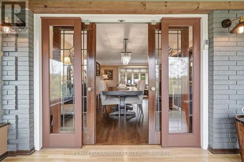 5258 Cedar Springs Road, Burlington, ON - Indoor Photo Showing Other Room