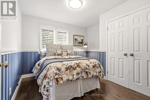 5258 Cedar Springs Road, Burlington, ON - Indoor Photo Showing Bedroom
