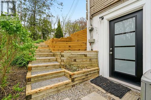 5258 Cedar Springs Road, Burlington, ON - Outdoor With Exterior