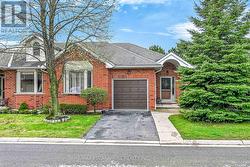 59 RIVEROAKS DRIVE Hamilton, ON L0R 1W0