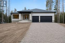 63 HOGAN DRIVE  Mcnab/Braeside, ON K7S 0L1