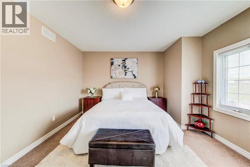 330 Dearborn Boulevard Unit# 7, Waterloo, ON - Indoor Photo Showing Bedroom