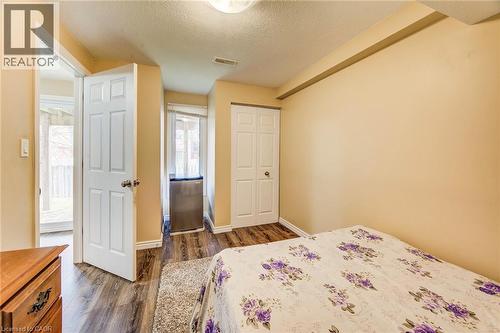 330 Dearborn Boulevard Unit# 7, Waterloo, ON - Indoor Photo Showing Bedroom