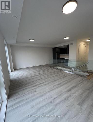 122 Everett Common, St. Catharines, ON - Indoor Photo Showing Other Room
