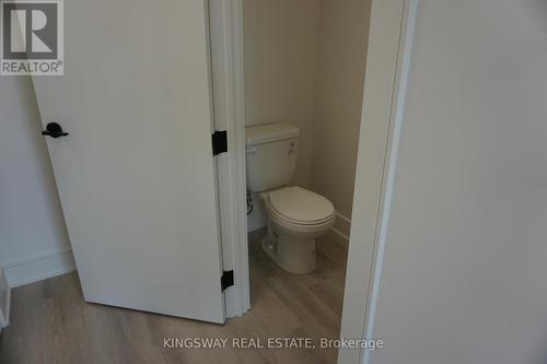 122 Everett Common, St. Catharines, ON - Indoor Photo Showing Bathroom