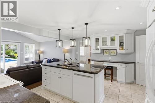 125 Covington Crescent, Kitchener, ON - Indoor Photo Showing Kitchen With Double Sink