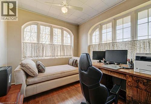 Room with hardwood-finish flooring and a decorative ceiling - 2032 Coronation Boulevard, Cambridge, ON - Indoor Photo Showing Office