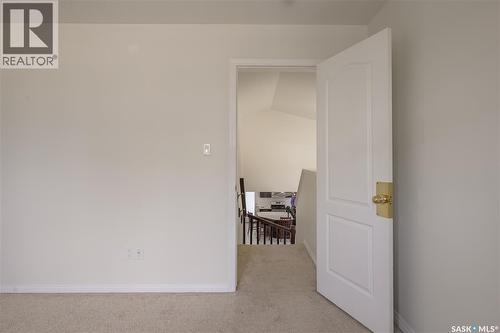 5549 Waterer Road, Regina, SK - Indoor Photo Showing Other Room