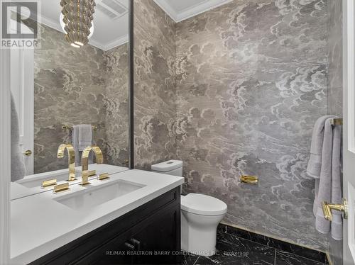 304 - 200 Russell Hill Road, Toronto, ON - Indoor Photo Showing Bathroom
