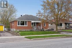 679 BELLAIRE STREET Peterborough (Otonabee Ward 1), ON K9J 3Y5